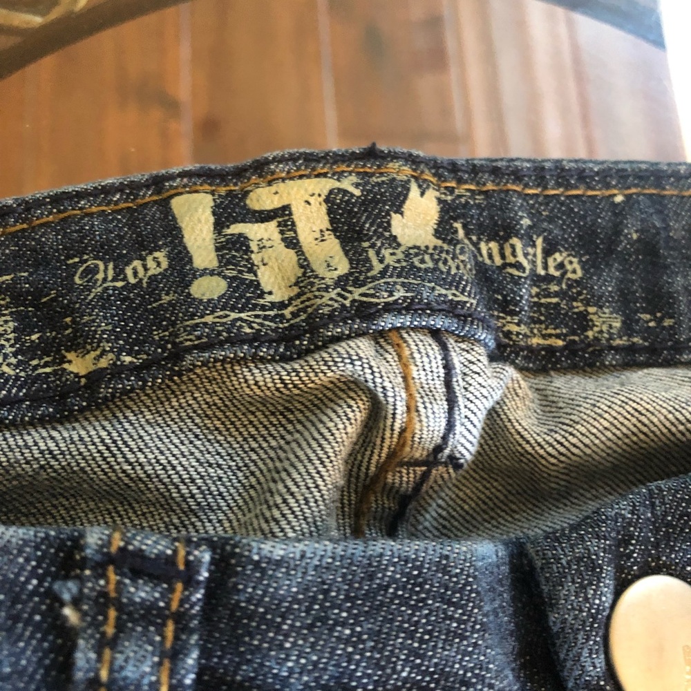It Jeans - Picture 2 of 5
